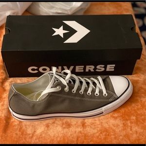 NWT charcoal colored converses!! brand new